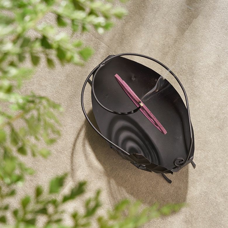 蚊取り線香ホルダー[フラワータイプ][8322]【蚊取り線香入れ蚊遣り蚊取り線香ケース蚊取り線香ホルダー蚊取り線香立て庭対策ケースホルダーバリ雑貨アジアンバリ雑貨アジアン雑貨インテリアリビングおしゃれハワイアンリゾートオシャレ】05P03Sep16