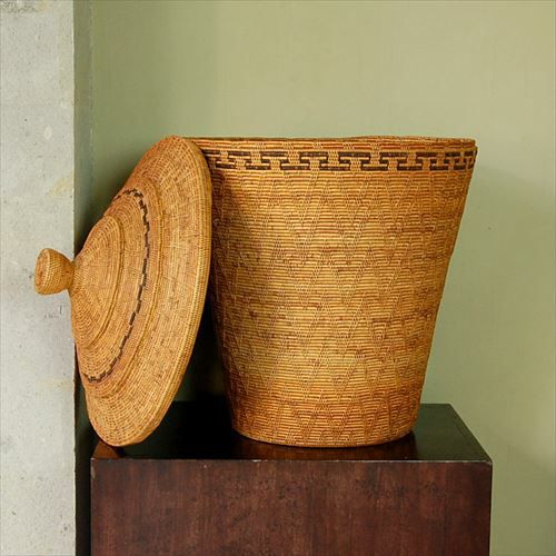 アタで編まれた超ビッグな壷型バスケット[10291]【アジアン雑貨
