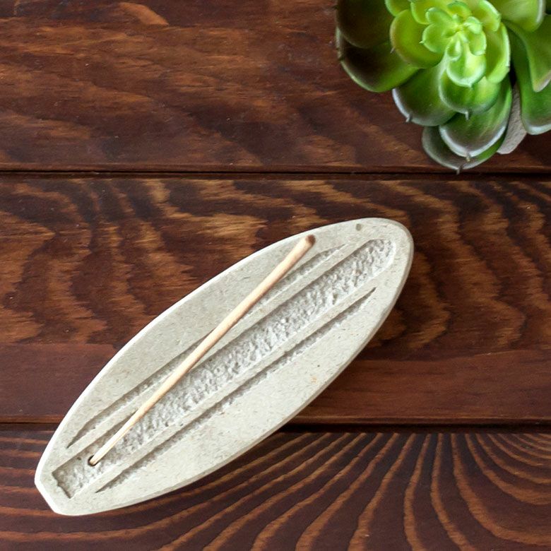 ストーンで出来たサーフボード型のお香トレー(12480)【インセン