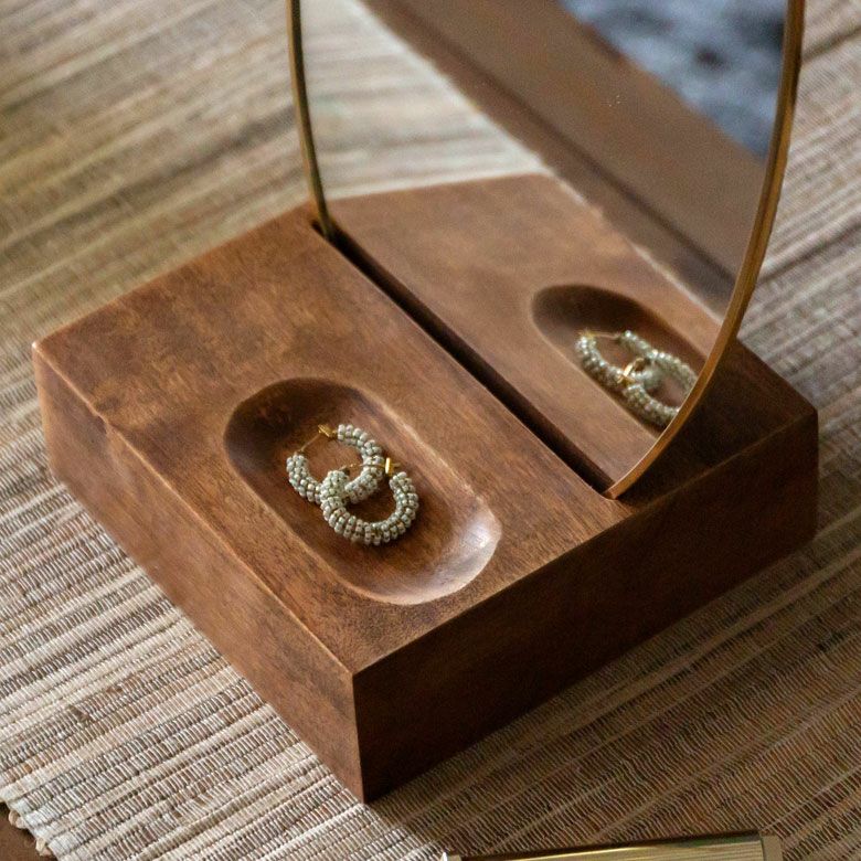 スペイン製 真鍮 テーブルミラー 幅20cm / 卓上 鏡 ミラー 金 ゴールド 輸入雑貨 アンティーク風 クラシック 高級 スペイン製 真鍮 テーブルミラー 幅20cm ⁄ 卓上 鏡 ミラー 金 ゴールド