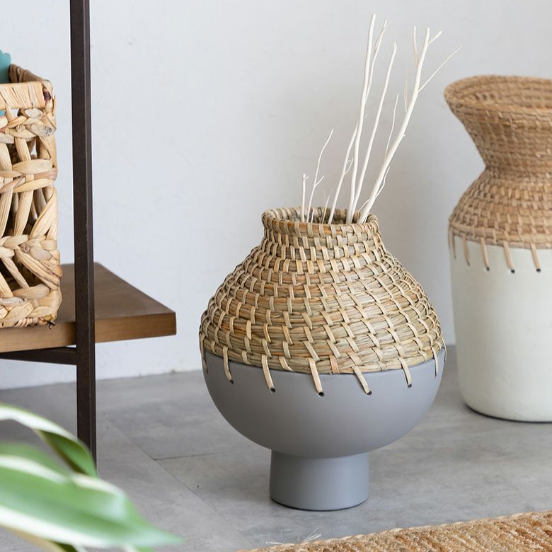 花瓶（水漏れあり） 花瓶・陶器の水漏れ】簡単な修理方法【画像】