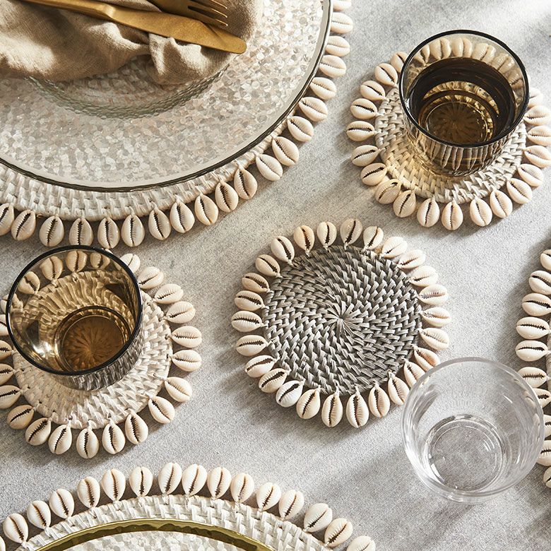 【メール便対応】コースターラタンラウンド約W14cm×D14cm×H0.5cmシェル貝キッチン雑貨[13893]【円型丸形テーブルウェアコーラルターコイズホワイトグレーエスニックおしゃれリゾートアジアン雑貨アジアバリ雑貨】