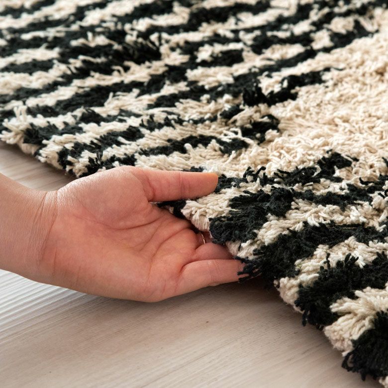 ラグ ラグマット ダイヤ柄 ダイヤモンド シルエッ ト デザイン 140