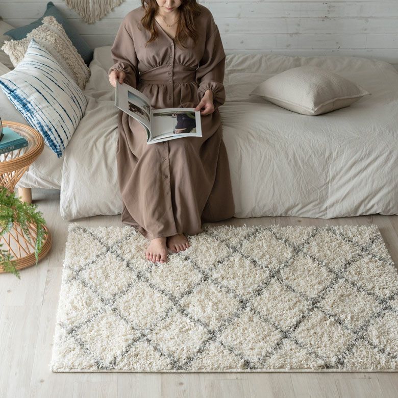 ベニオワレン風シャギーラグ 100×140cm モロカンデザイン ベニオワレン風シャギーラグ 100×140cm モロカンデザイン