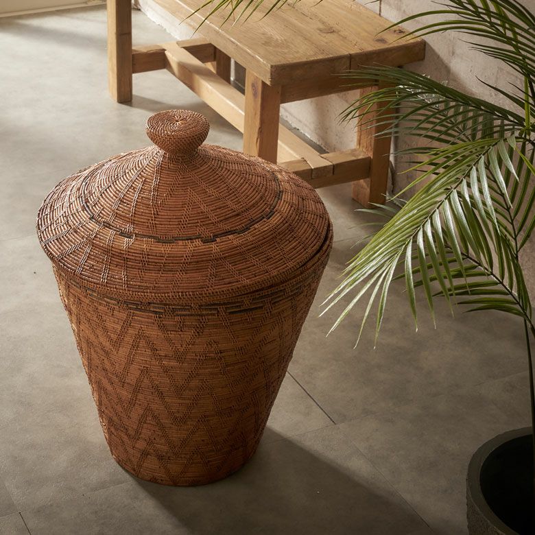 バリ島の伝統工芸品  アタ（大）壺型バスケット　ランドリーボックス　かご　収納 バリ島の伝統工芸品 アタ（大）壺型バスケット ランドリー