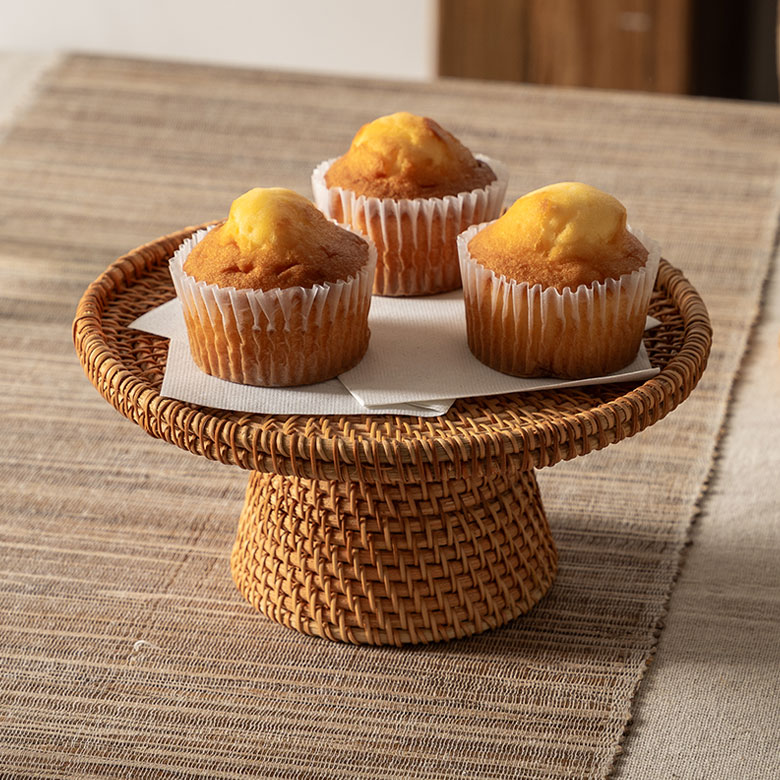 ケーキスタンドラタン籐約W21cmD21cmH10cmMサイズナチュラルケーキお菓子トレイトレースタンド台タワースタンドトレイクリスマスデコレーショントレイリゾートインテリアアジアンリゾートおしゃれ北欧リゾート雑貨インテリアアジアン[51347]