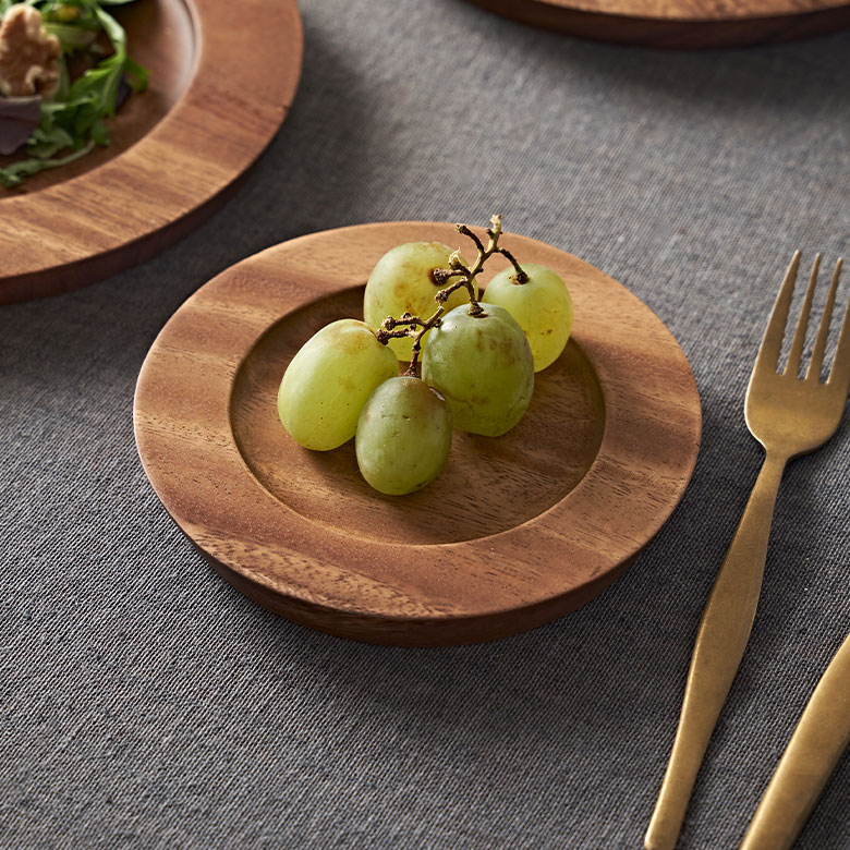 プレートお皿皿天然木木製アカシアウッドSサイズ約W15cmD15cmH2cmトレイトレー食器チャージャープレートアンダープレートサービスプレート飾り食卓キッチンダイニングキッチン雑貨ディプレイ北欧おしゃれ雑貨インテリアアジアン[94780]