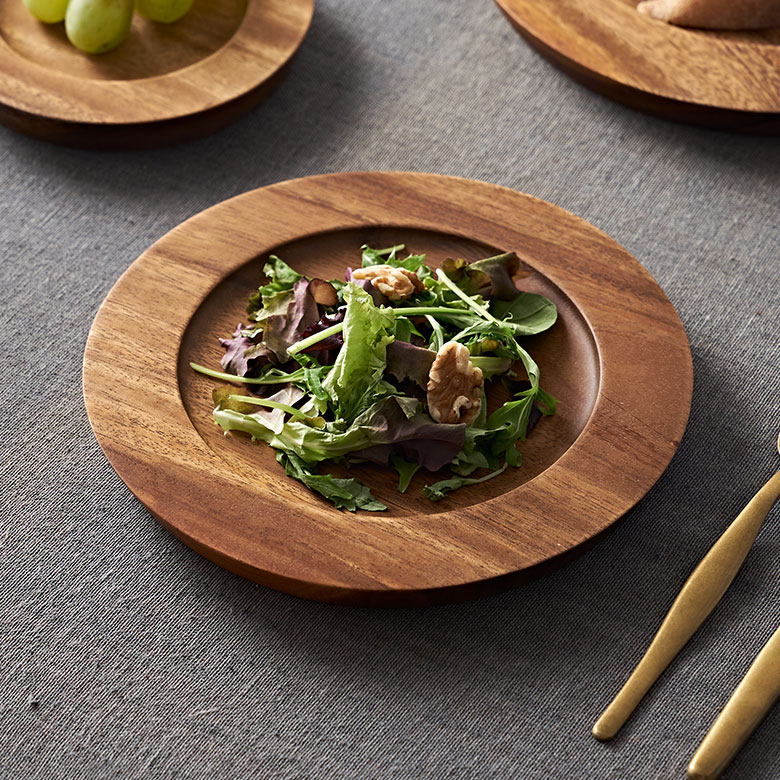 プレートお皿皿天然木木製アカシアウッドMサイズ約W21cmD21cmH2cmトレイトレー食器チャージャープレートアンダープレートサービスプレート飾り食卓キッチンダイニングキッチン雑貨ディプレイ北欧おしゃれ雑貨インテリアアジアン[94781]